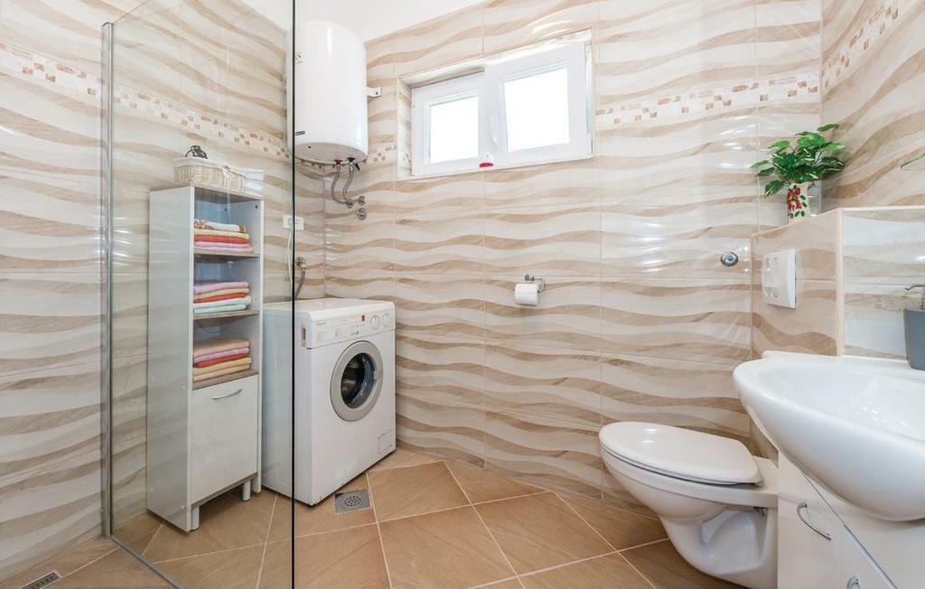 Holiday Home Gveric Vodice Bagian luar foto